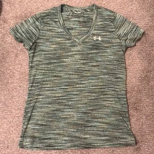 Under Armour women’s work out top